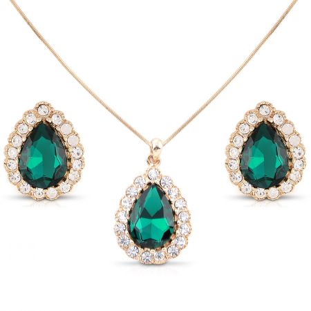 Emerald  Jewelry Set